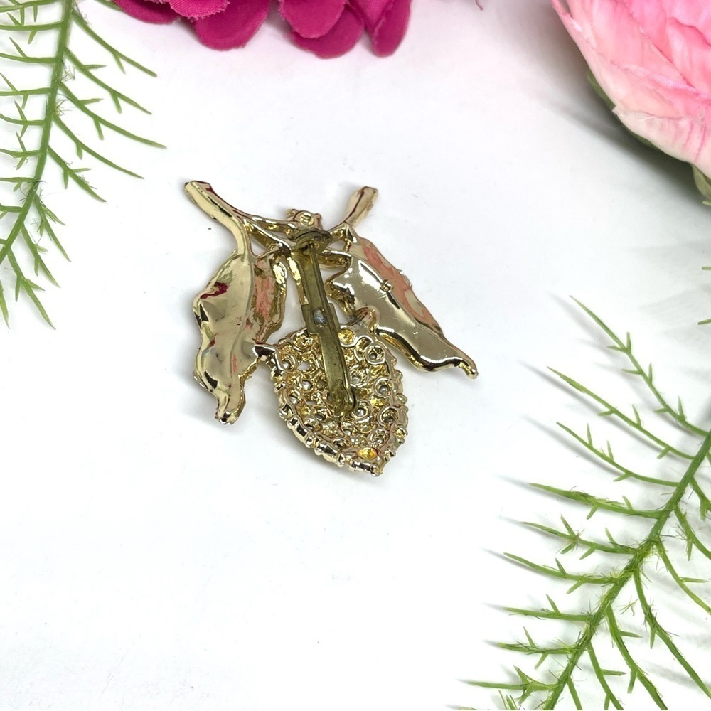 VINTAGE⚜️Strawberry Aurora Borealis Crystal Brooch - Picture 4 of 5